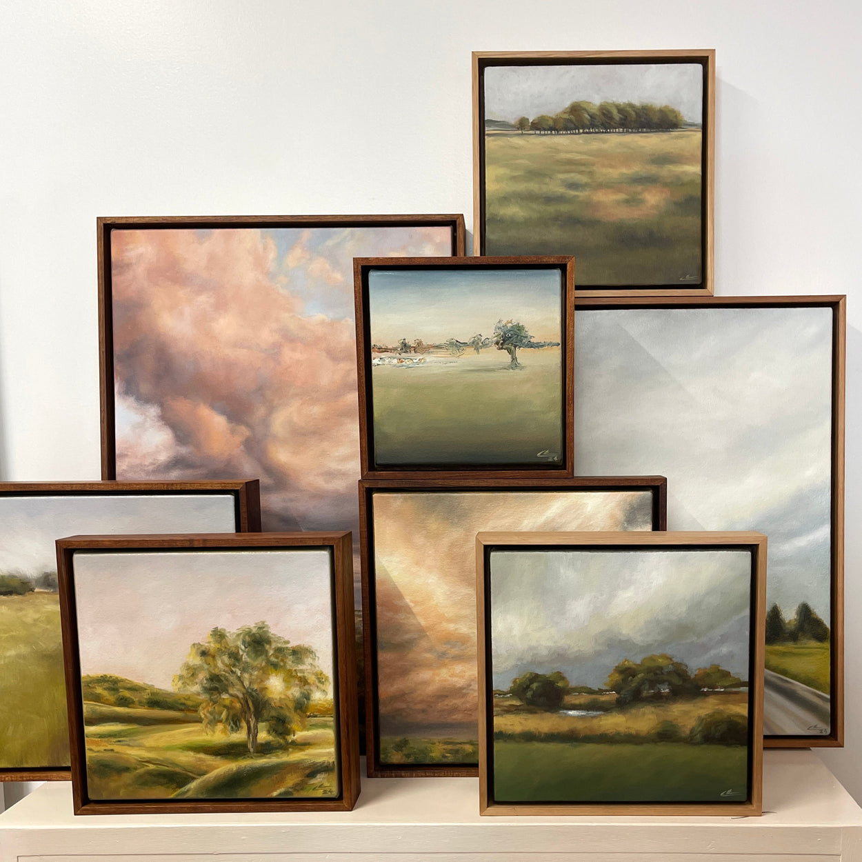 Available artworks (outside of exhibitions)